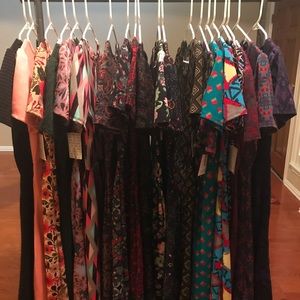 20 LuLaroe Amelia’s (6 NWT)